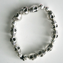 "Muertos" Silver Skull Beaded Bracelet 