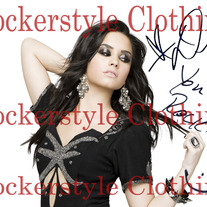 UNBROKEN, GIVE YOUR HEART A BREAK, DEMI LOVATO SIGNED / AUTOGRAPHED PHOTO