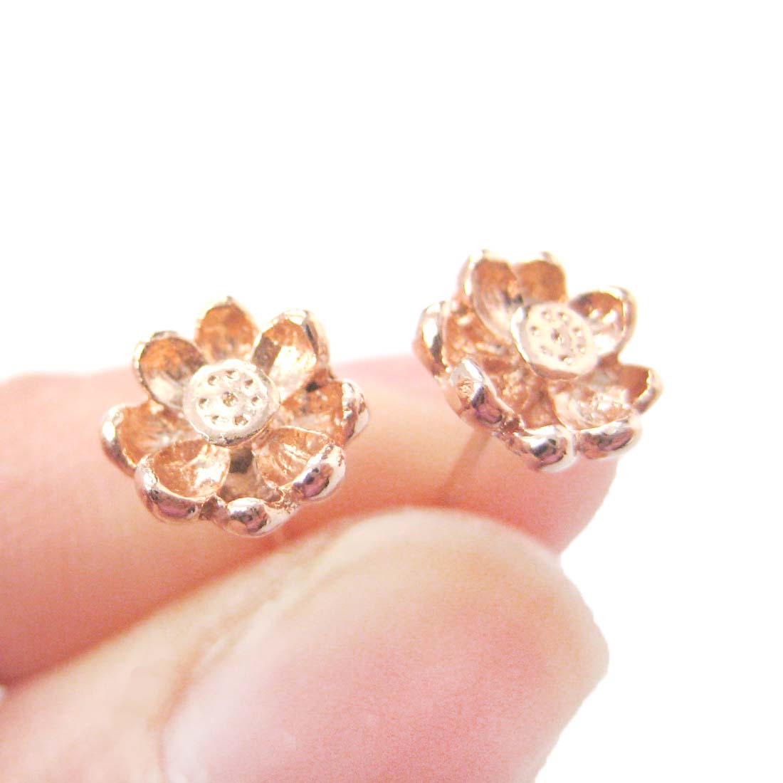Textured Floral Flower Shaped Stud Earrings in Rose Gold · DOTOLY