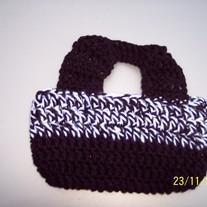 Black & White Wristlet
