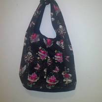 Hearts,Skulls and Swords Print Tie Handbag 