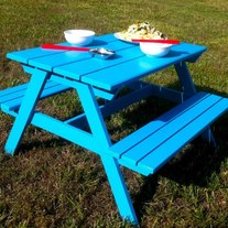 Picnic_20table_medium