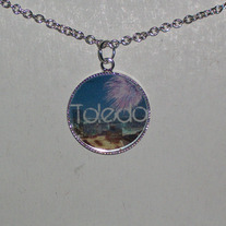 Toledo Bezel Pendant
