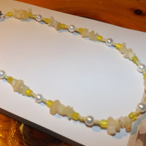 Creamy Aragonite Chip Necklace
