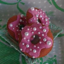 Scrumptious Pearl Donut