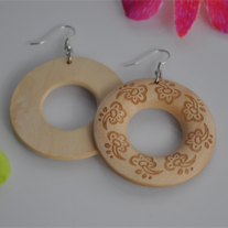 Wooden flower carvings donut-shaped fish-hook earrings