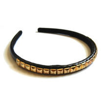 stud headband