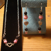 Black & Pink Sandstone Neclace & Earring Set