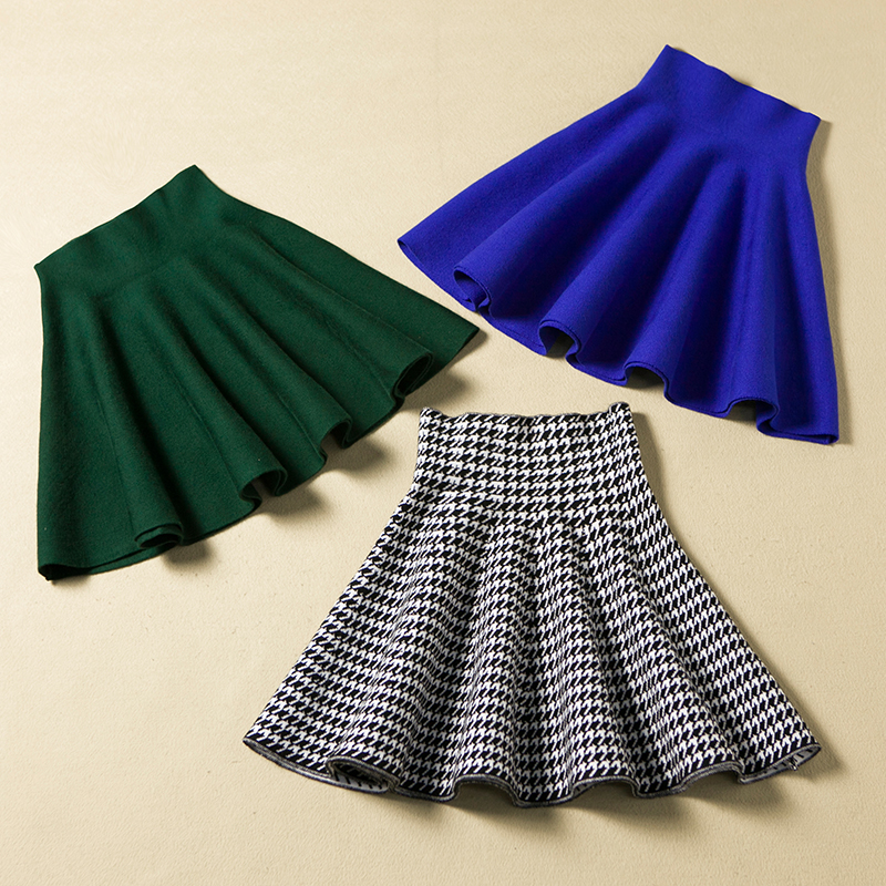 Lovely Mini Skirt For Autumn Or Winter Nice Skirt 20701 · Fashion