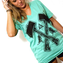 Mint Tomahawk V-Neck