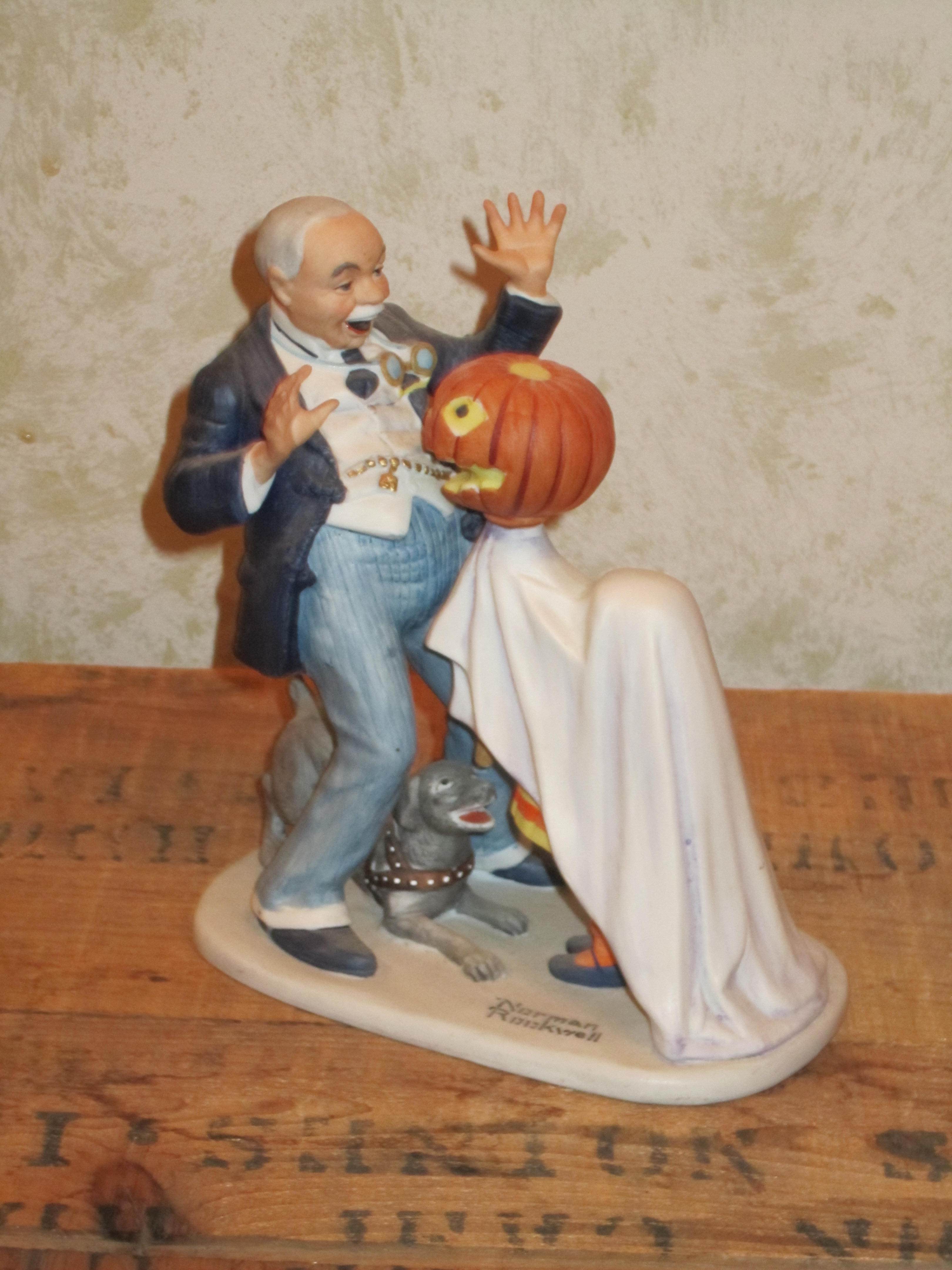 Classy Halloween · Online Store of Home Decor