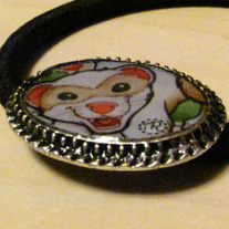 "Calista Ferret" - Hair Tie Back