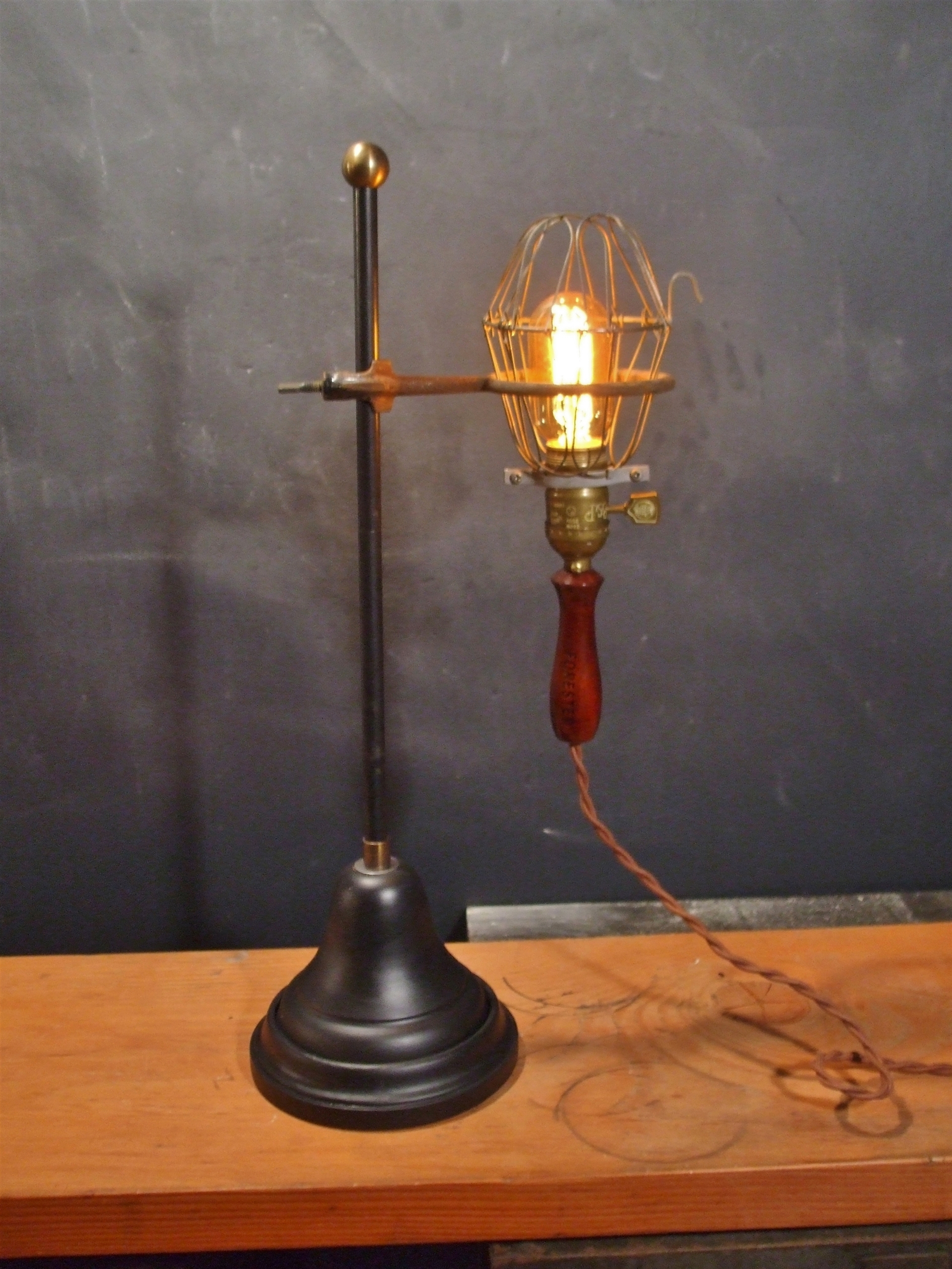 Vintage Industrial Trouble Light with Laboratory Stand · DW Vintage