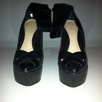 Max Axria Black Leather Wedge Shoe 40(US 10)