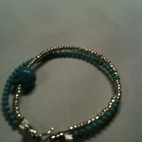 Silver_and_turquoise_bracelet_with_skull_accent5_medium