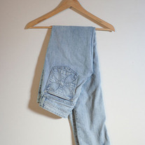 Light Wash Skinny Jeans by Habitual (Like New)