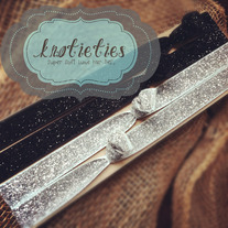 celebrity crush set : metallic velvet headbands
