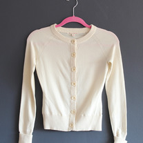 Brsweater_medium