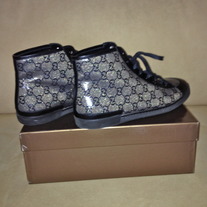 Crystal And Black High Top Gucci Tennis Shoes Size US 9