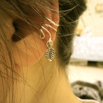 Free-form_20ear_20cuff_20with_20leaf_20-_20_244_medium