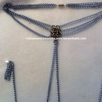 Choker with non-piercing chains