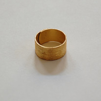Gold ring - Thumbnail 1