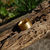 Gold ring - Thumbnail 2