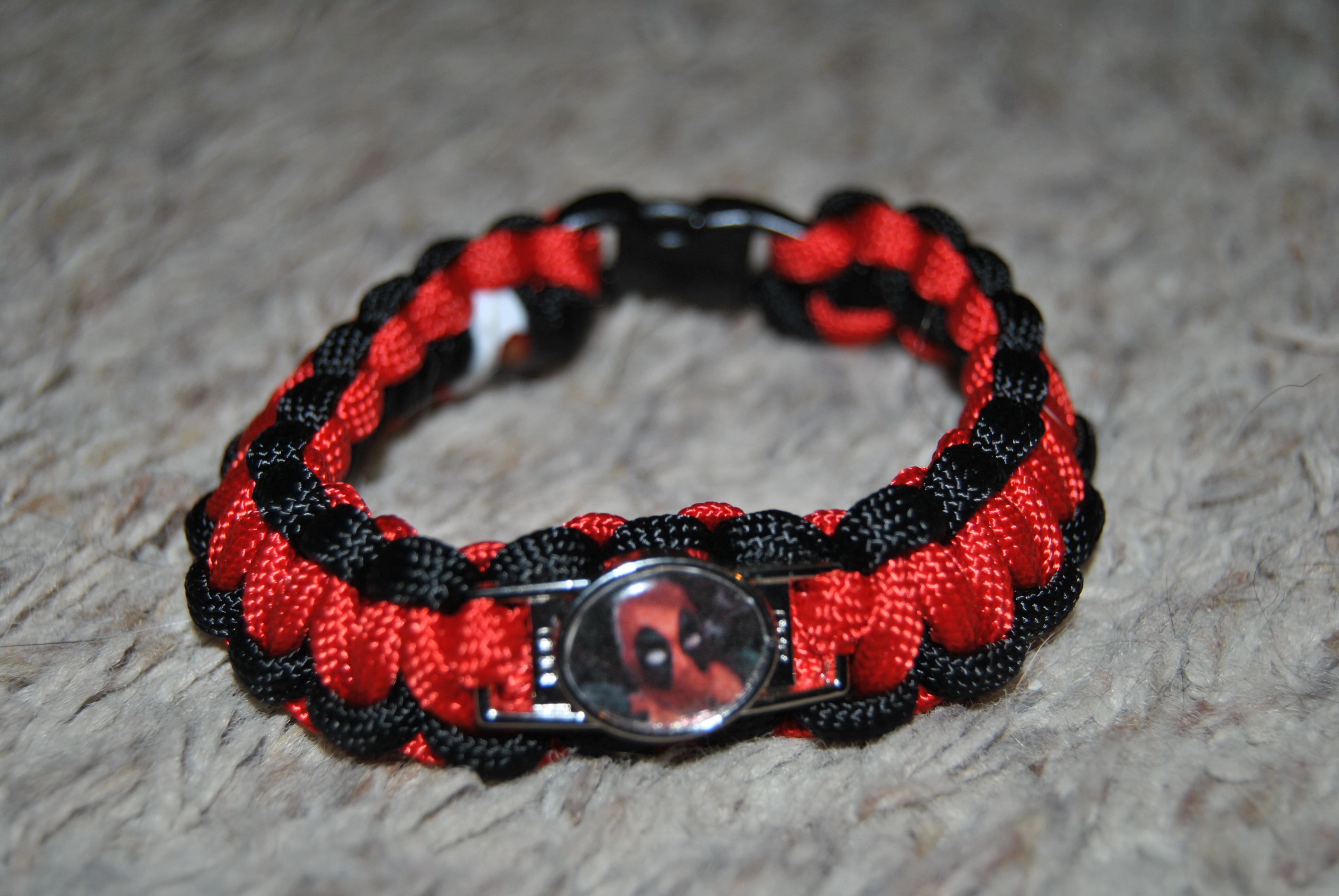 Deadpool Paracord Bracelet **see description**