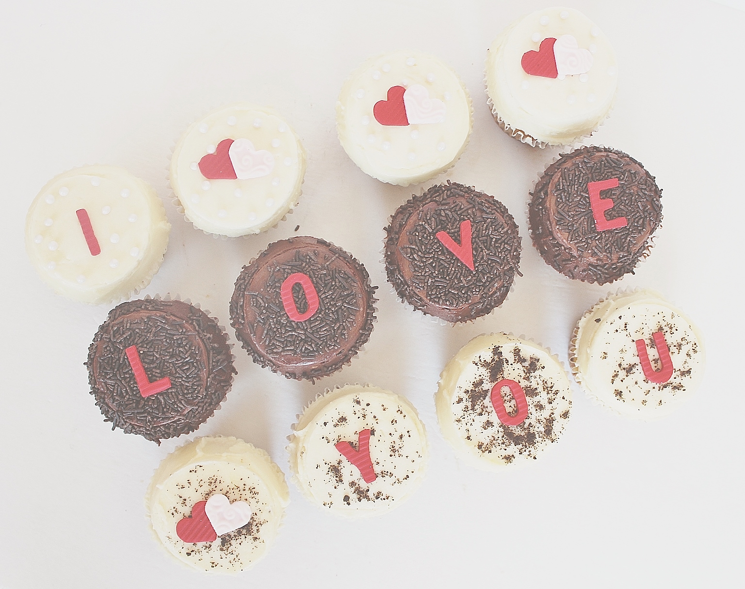 I Love You Cupcake Gift Box · CarlasCakes · Online Store ...