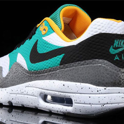 NIKE AIR FORCE 180 + AIR MORE UPTEMPO “DREAM TEAM” Wmn 5.5 8.5 &men 8.5 12 from FreshnUp NIKE AIR FORCE 180 + AIR MORE UPTEMPO “DREAM TEAM” Wmn 5.5 8.5 &men 8.5 12 from FreshnUp