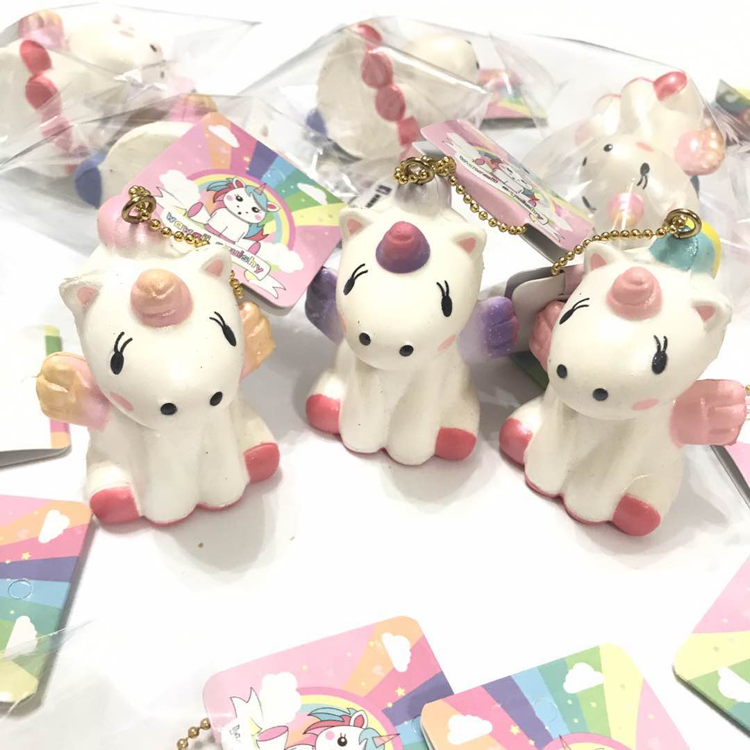 mini unicorn squishy