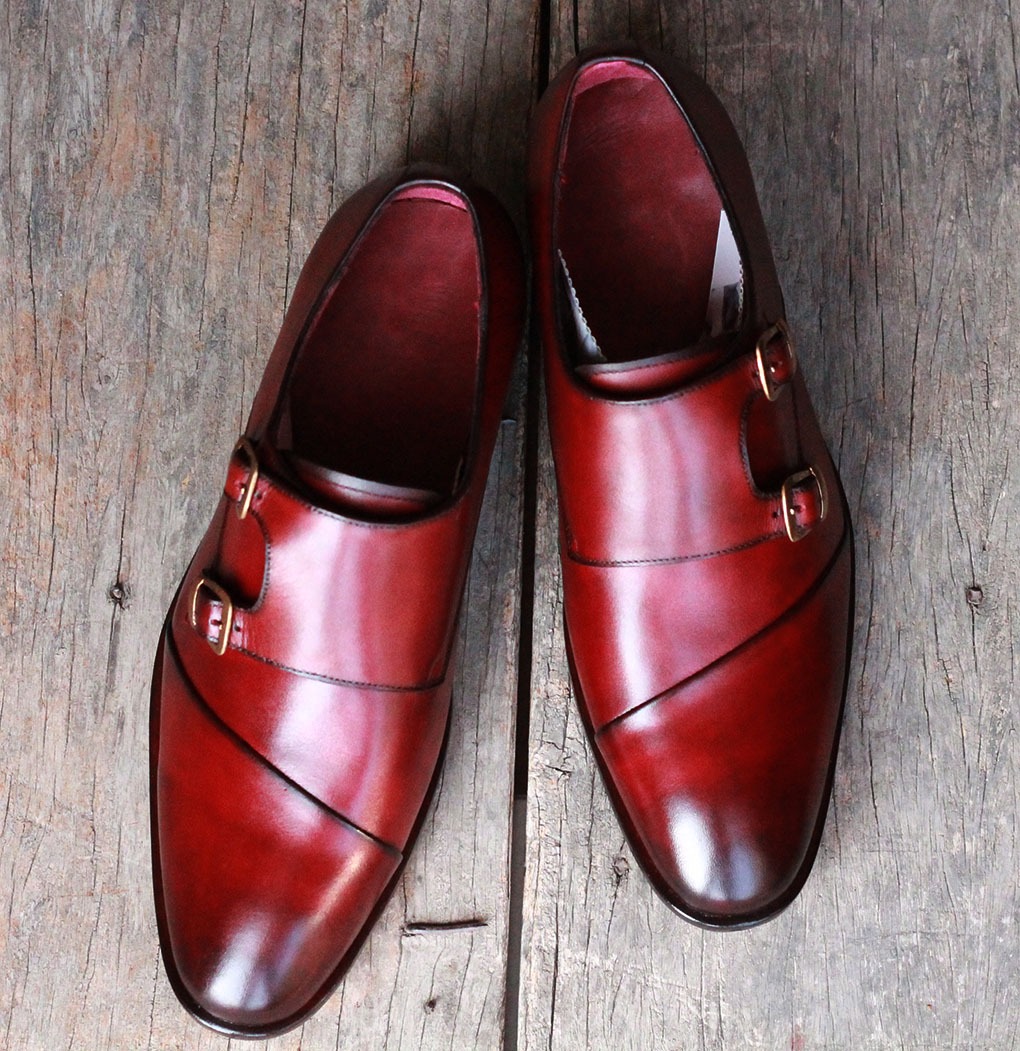wine colour shoes for men