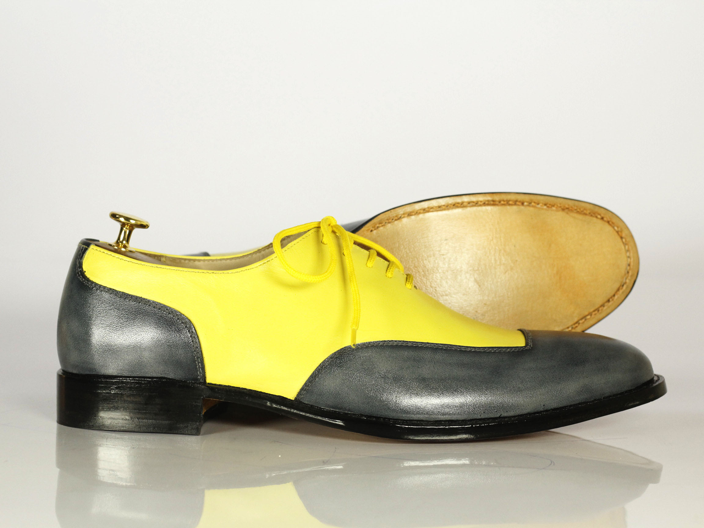 Men�s Yellow &amp; Grey Color Leather Stylish Dress Shoes on