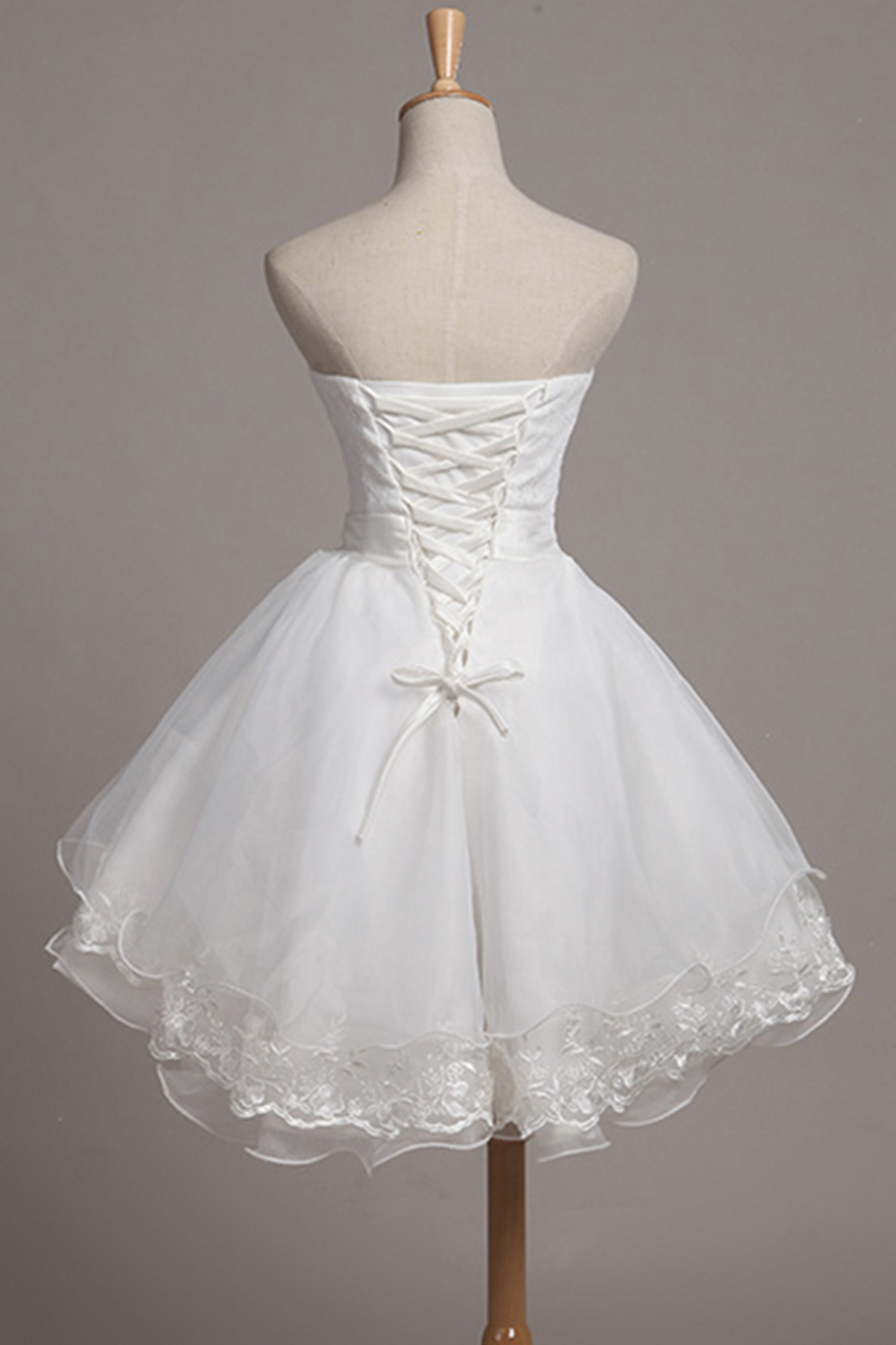 Simple White Tulle Strapless Short Prom Dress, Lace Girls ...